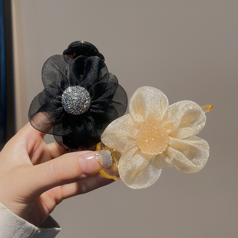 two-flower-hair-clips