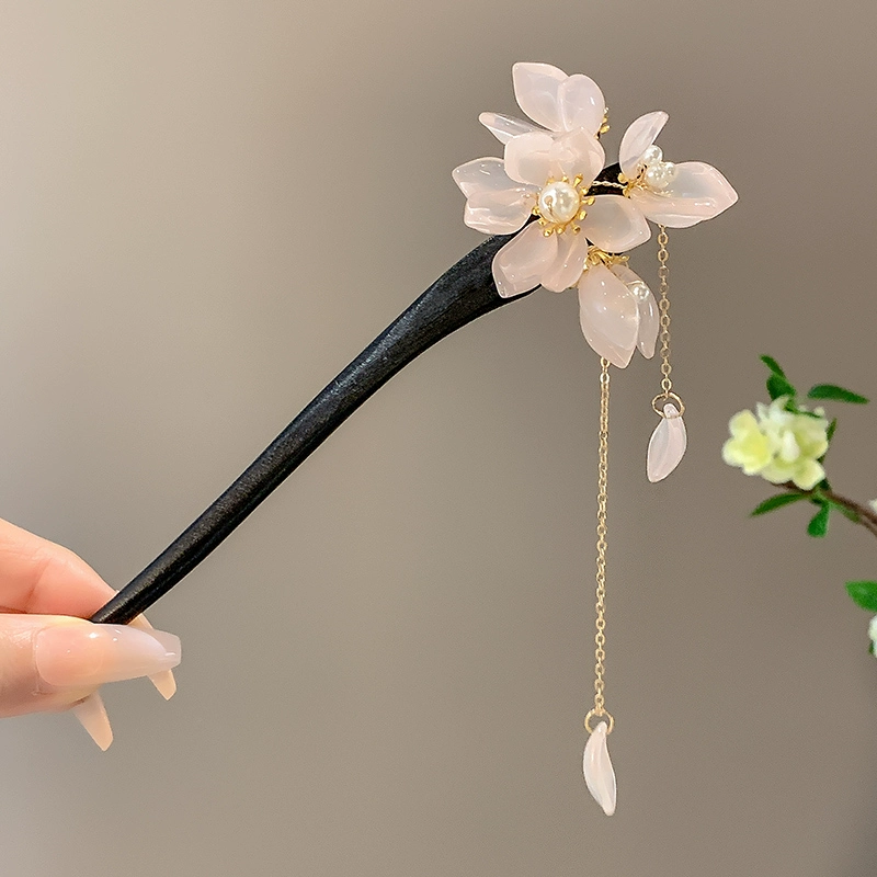 pink-flower-pearl-hairpin