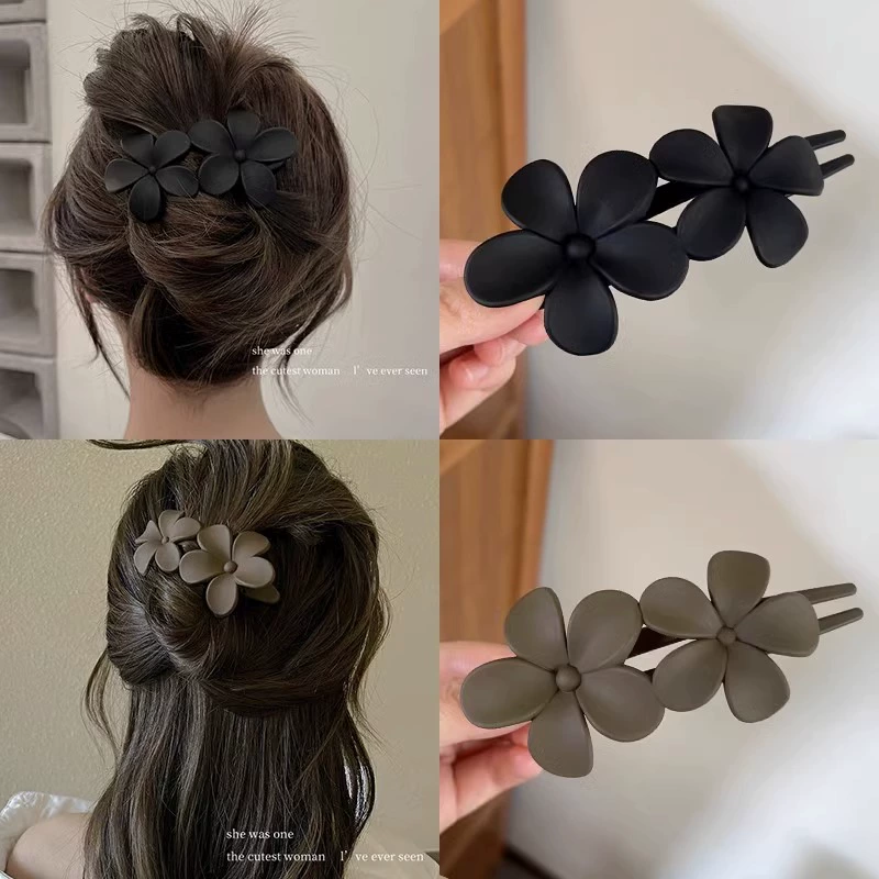 black-brown-flower-style