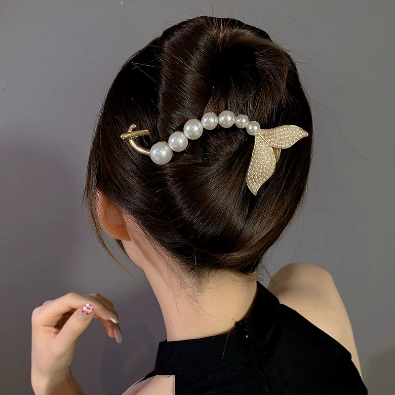 gold-pearl-fishtail-frog-clip-about-11cm
