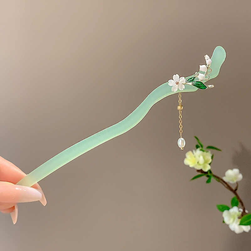 green-lily-of-the-valley-flower-sky-branch-pendant-hairpin